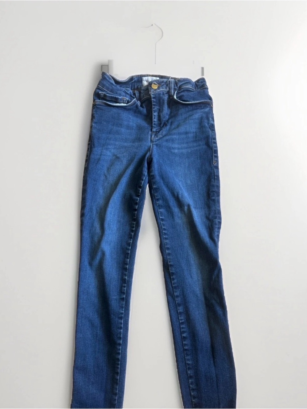 Frame le one Denim Skinny Jeans in Deep Blue Wash
